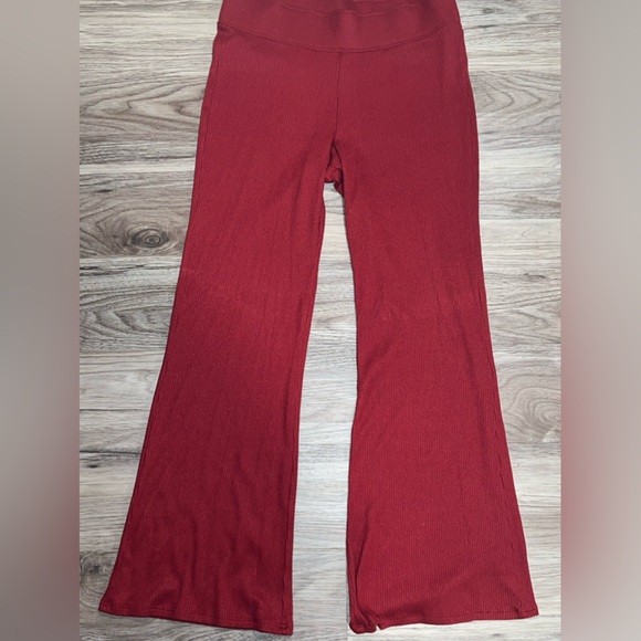 Hollister Gilly Hicks Flared Ribbed Lounge Pants - Picture 1 of 2